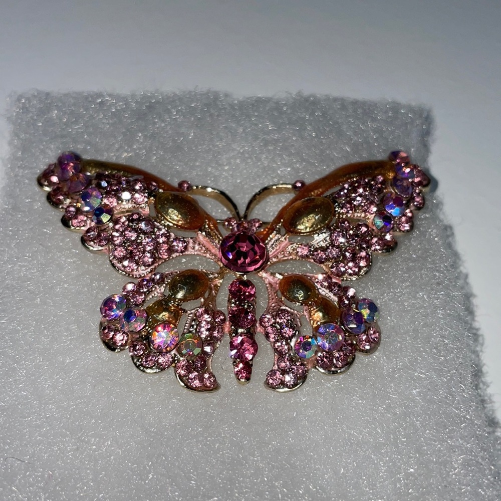 Butterfly Pin/Brooch - Picture 2 of 6
